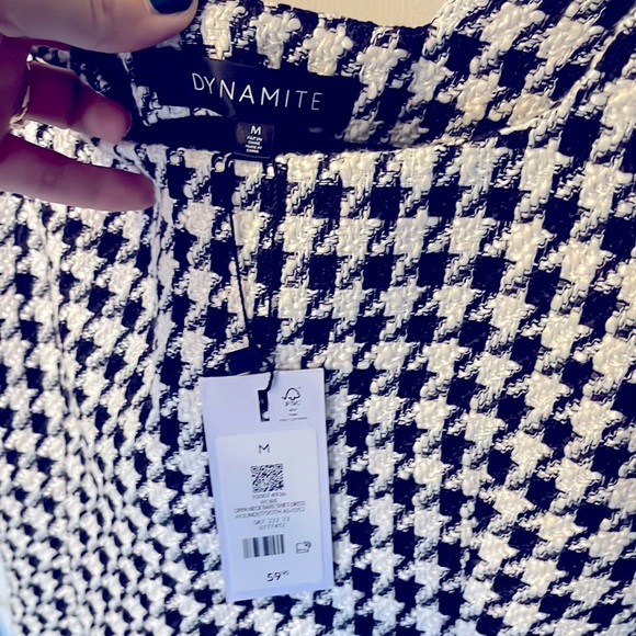 NWT Size M Dynamite square neck mini dress houndstooth in black and white - Picture 5 of 10